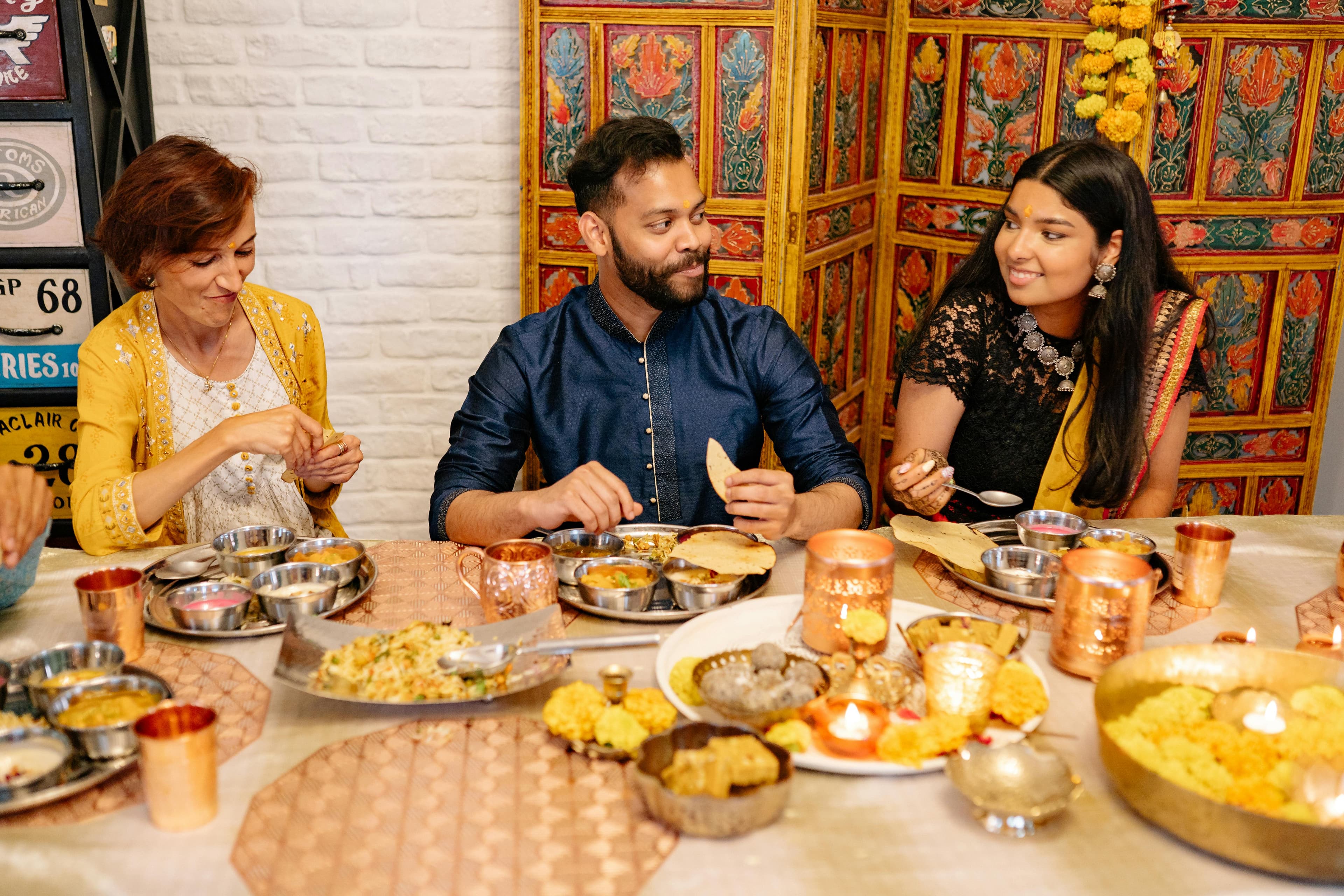 Organizing a festival pooja in Kondhwa's cultural spots? - Pune Caterers professional service